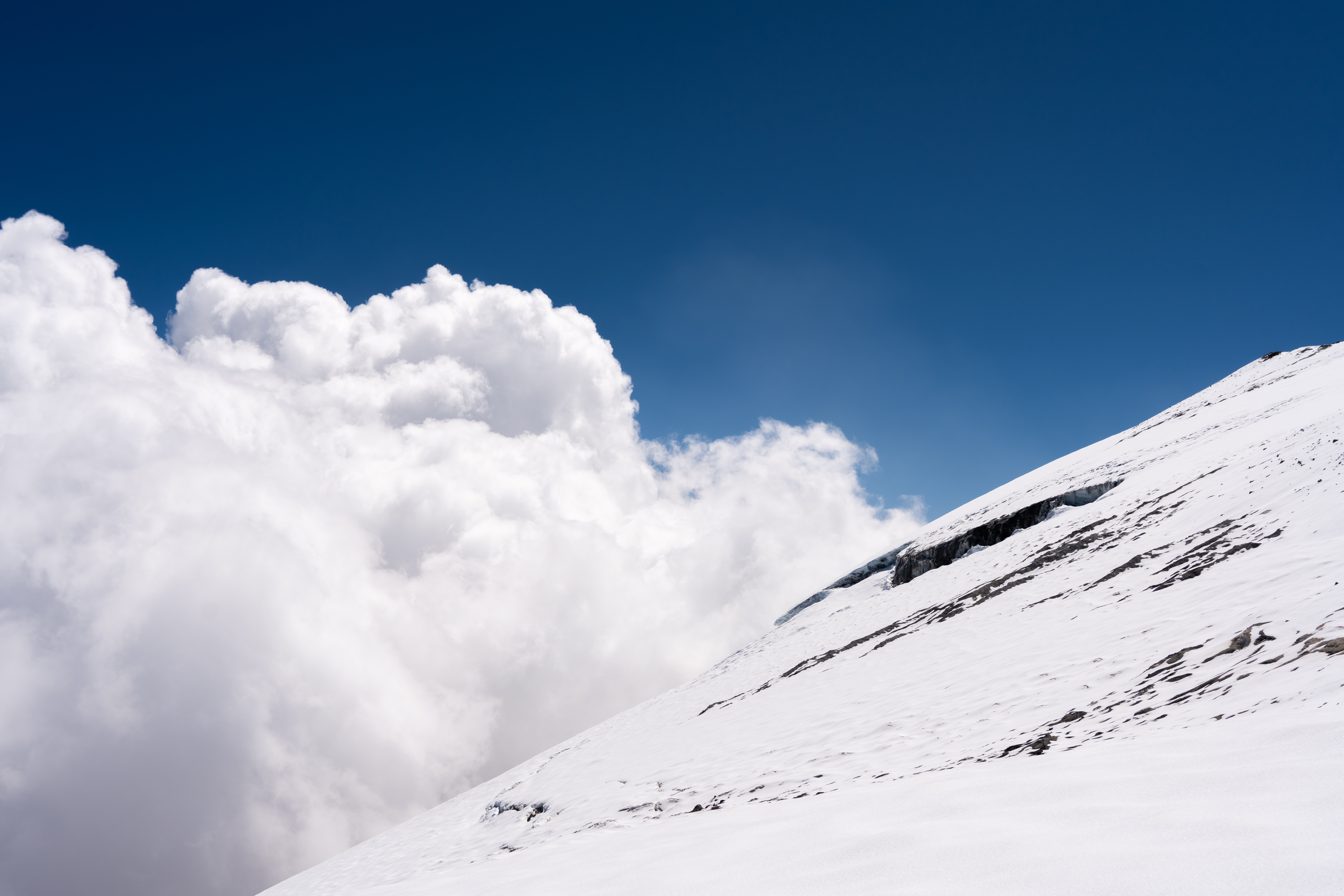 Mt. Adams icecap scene